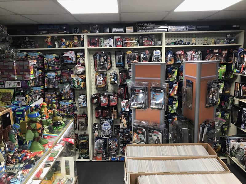 K&B Toys and Collectibles Menomonie, WI